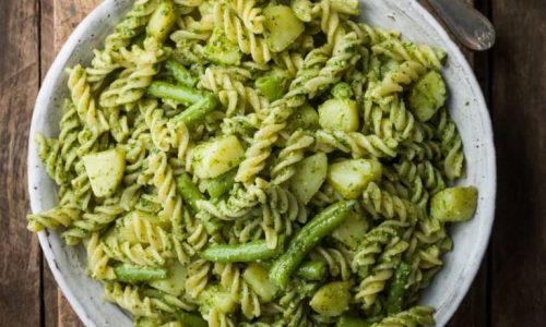 Fusilli with pesto - recipe picture