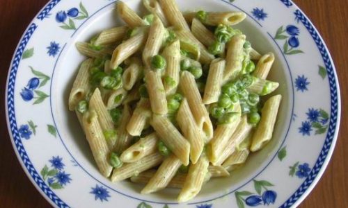 Penne with peas - recipe picture